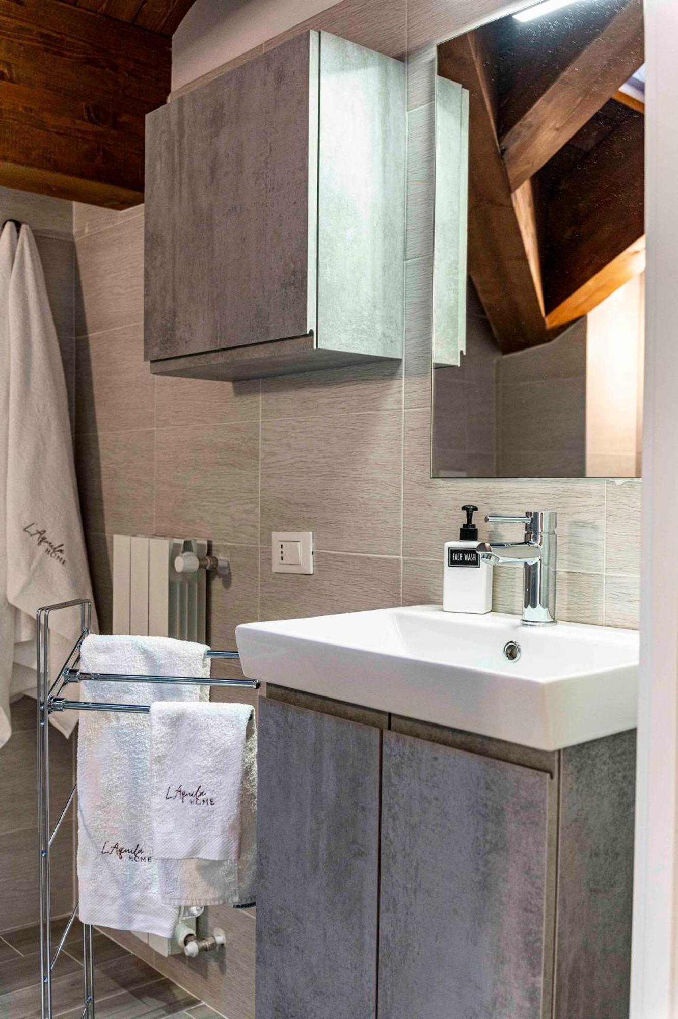 L'Aquila Home 'Il Comfort In 4 Camere' Eksteriør bilde